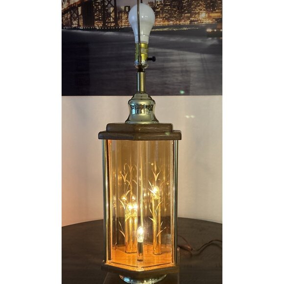 3 way Mid Century Etched Wheat Amber Glass Panels Wood & Brass Lamp Vintage 35" - Picture 1 of 6